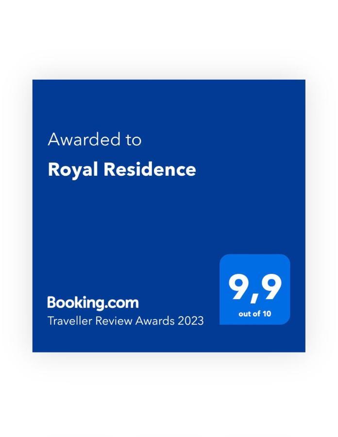 Royal Residence Високо Екстериор снимка